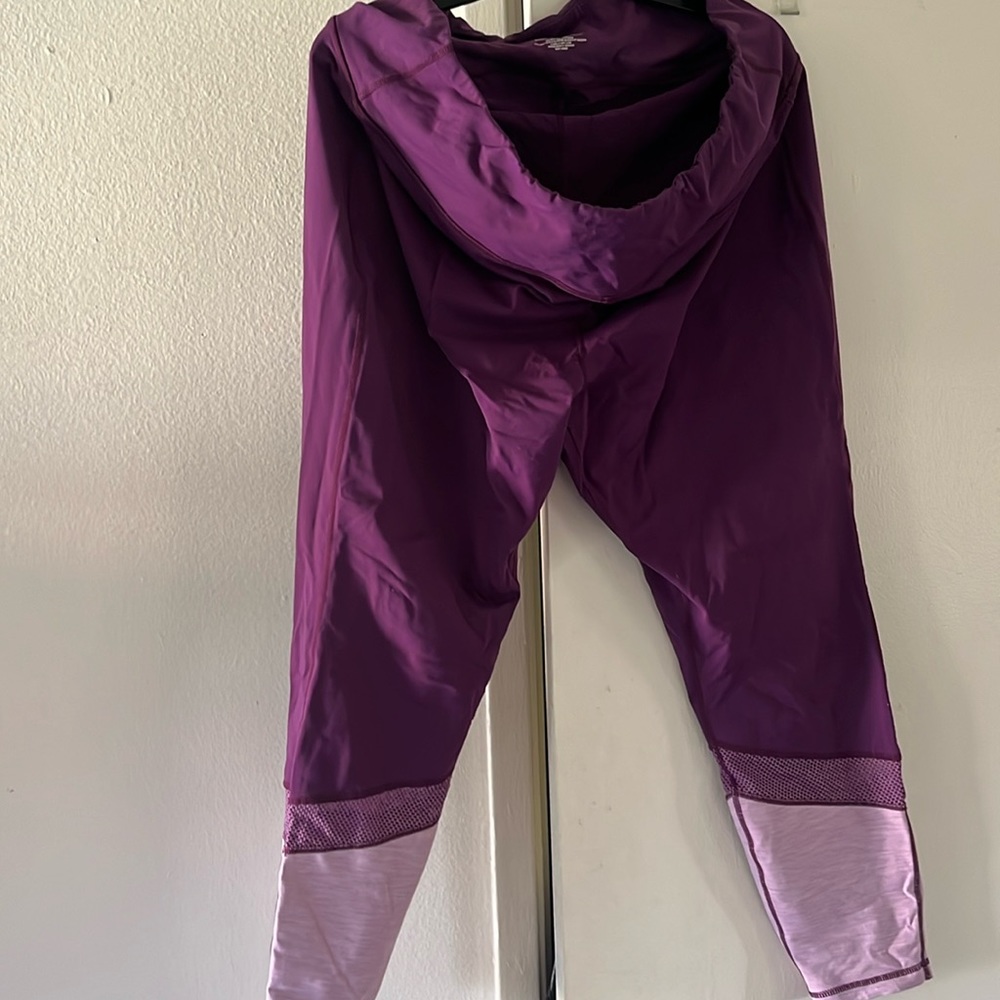 Comfy workout pants with great stretch, active wear